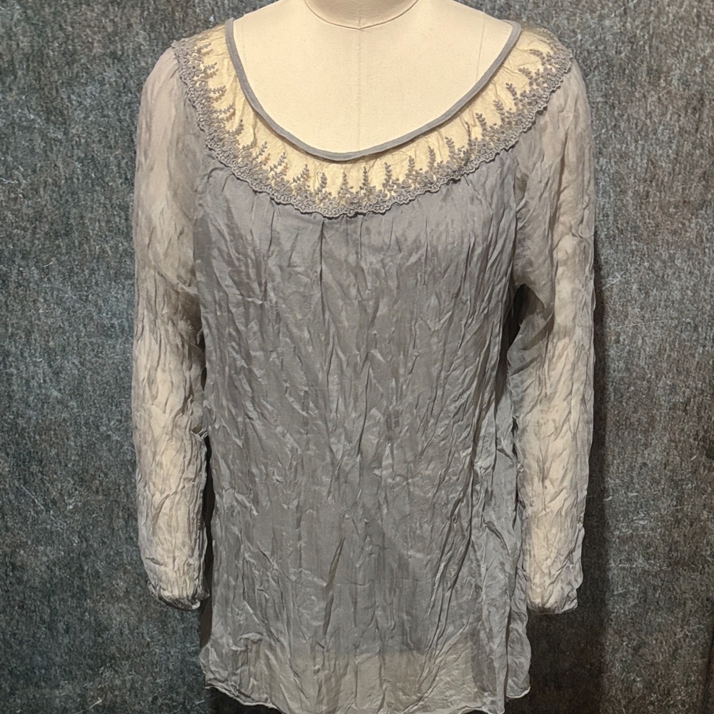Italian 100% Silk Gray Lace Trim Women's Blouse